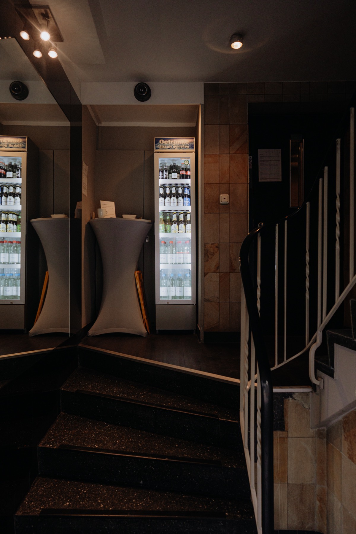 Drinks fridge on the floor at Hotel am Rothenbaum