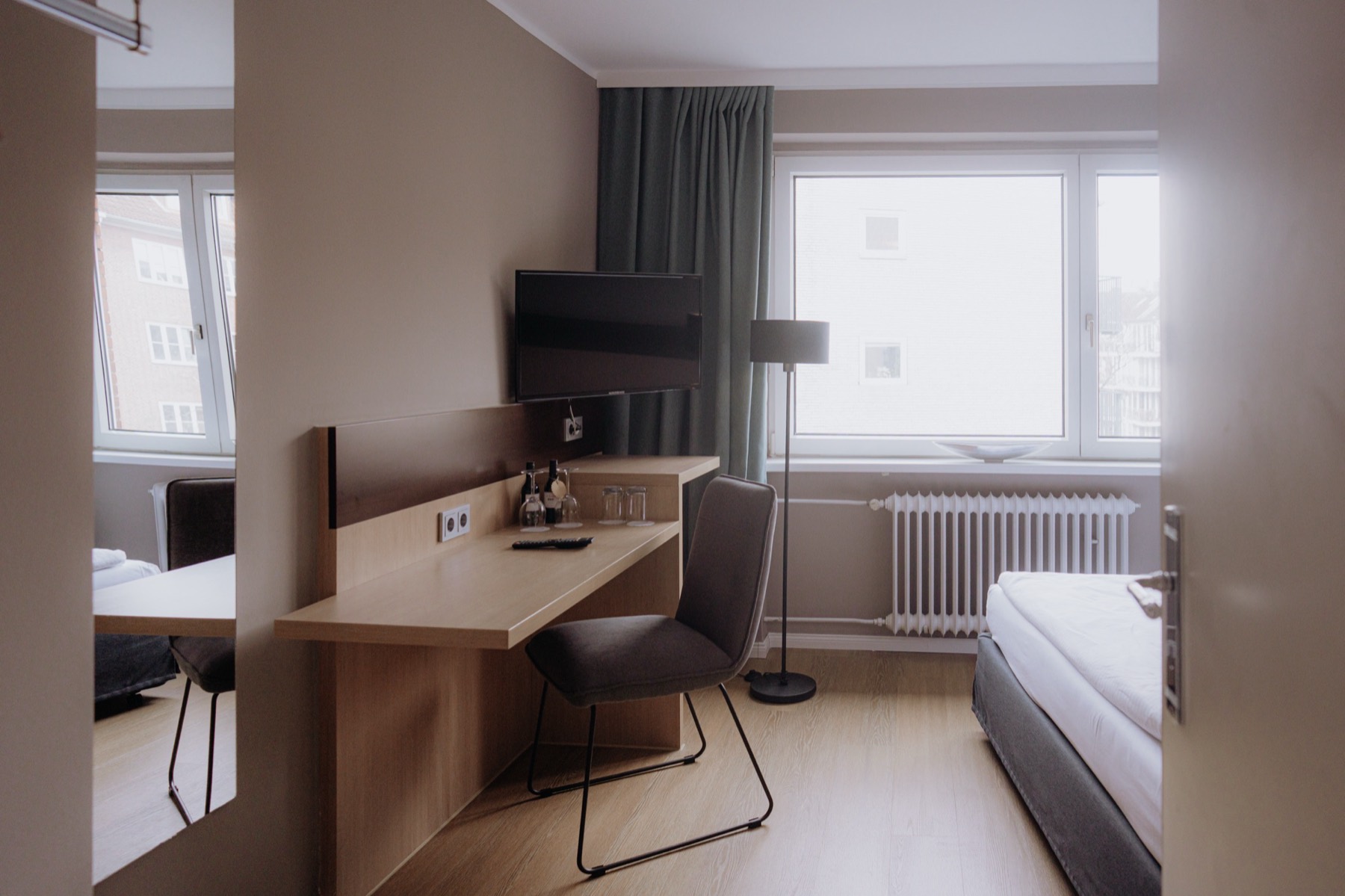 Small double room at Hotel am Rothenbaum
